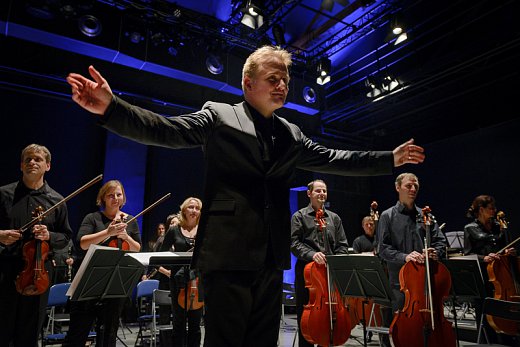 PKF – Prague Philharmonia / dir. Marián Lejava | © Karel Šuster | Contempuls 8